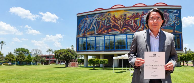 El ingreso del Dr. Martín Echeverría Victoria a la AMC: un reconocimiento a la investigación en comunicación en México