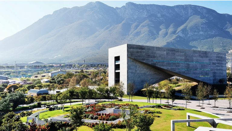 Estudiantes de la UDA participan en programa de movilidad académica en la Universidad de Monterrey